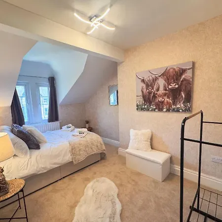 דירה Large 6-bed Victorian House Prime