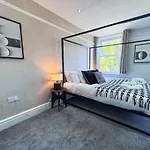 شقة Spacious 6-bedroom Victorian Townhouse In - Sleeps 14